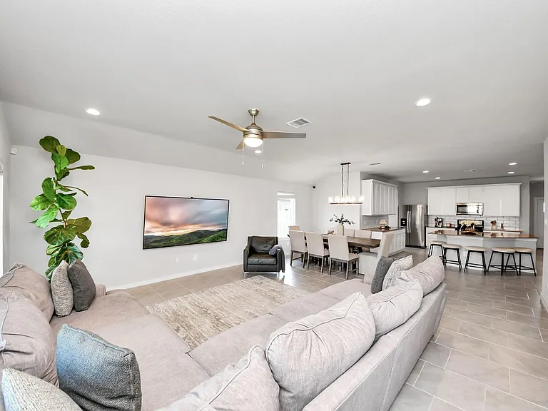 3306 Dagostino Creek Dr — Photo 29