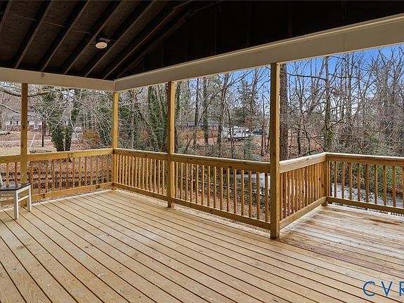 4th image of 4113 Grantlake Rd