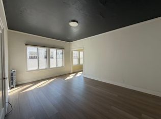 648 Alcatraz Ave #304, Oakland, CA 94609