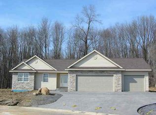 2008 Turquoise Ln, Goshen, IN 46528