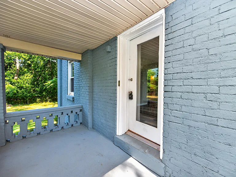 904 Locust Corner Rd — Photo 24