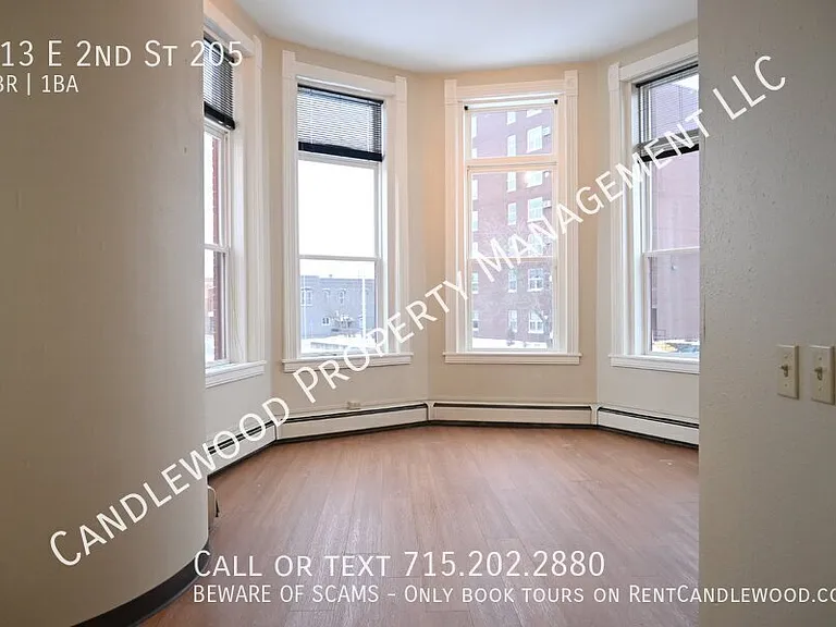 713 E 2nd St #205 — Photo 9