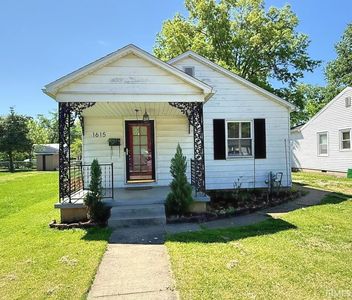 1615 Ravenswood Dr, Evansville, IN, 47714