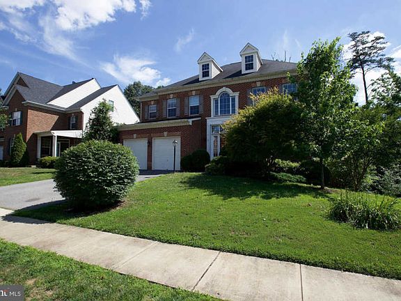 4th image of 1660 Georges Knoll Ct