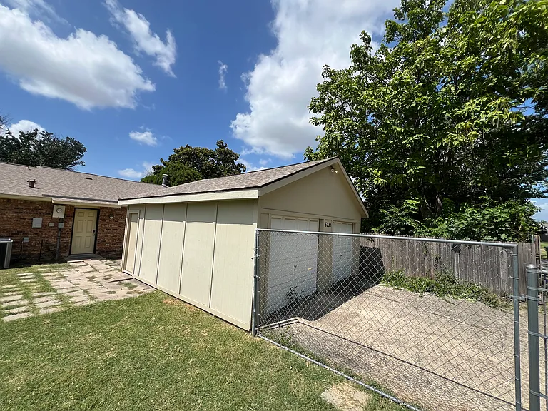 5233 Aztec Dr — Photo 27