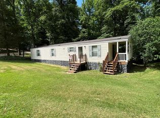 14 E Cumberland Rd, Camden, TN 38320
