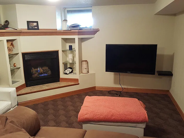 1518 W Arrowhead Rd — Photo 12
