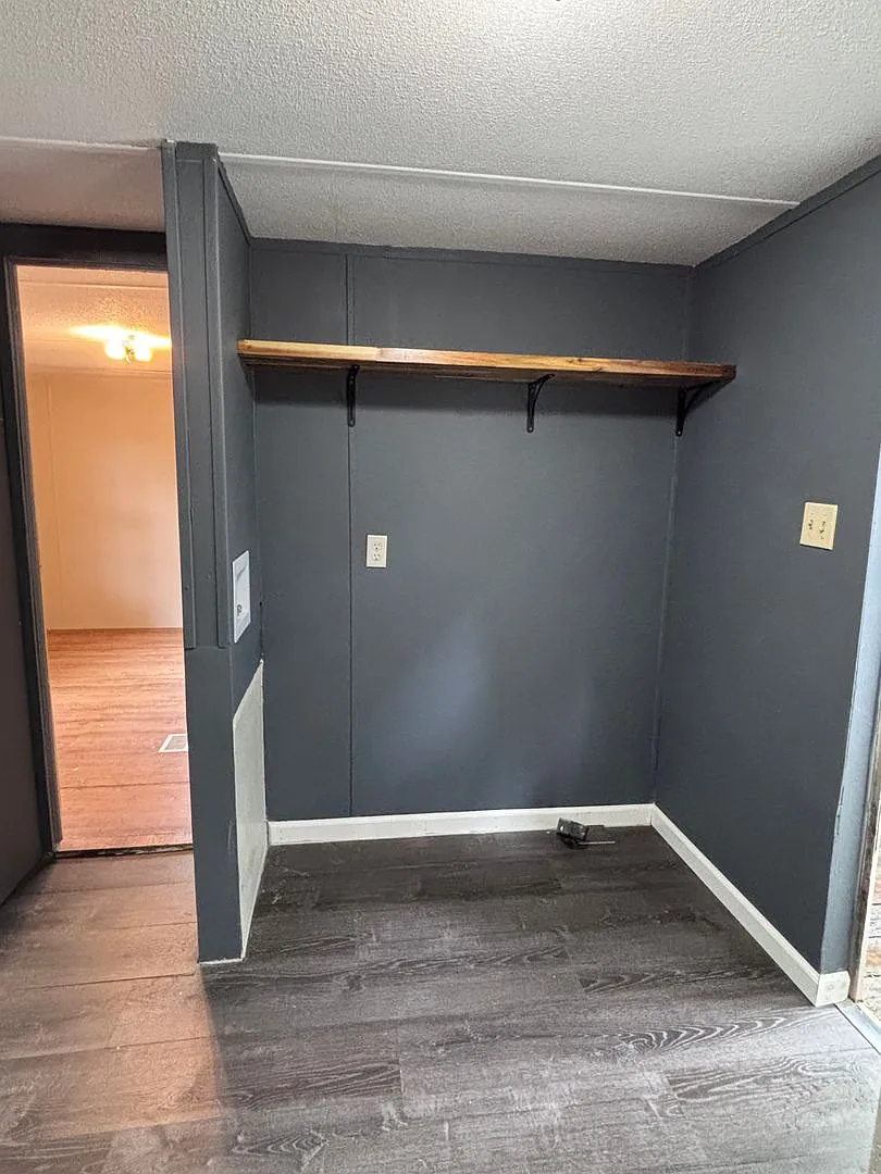 2 Bedroom Mobile Home in Pleasant Garden! — Photo 3
