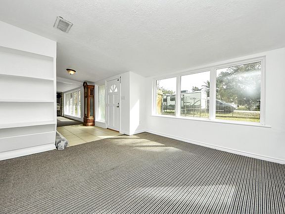 4th image of 100 N Mattson St