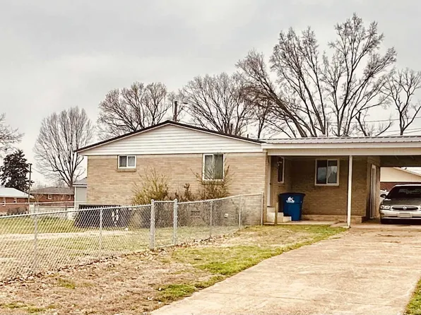 901 Cherokee St, Kenton, TN 38233