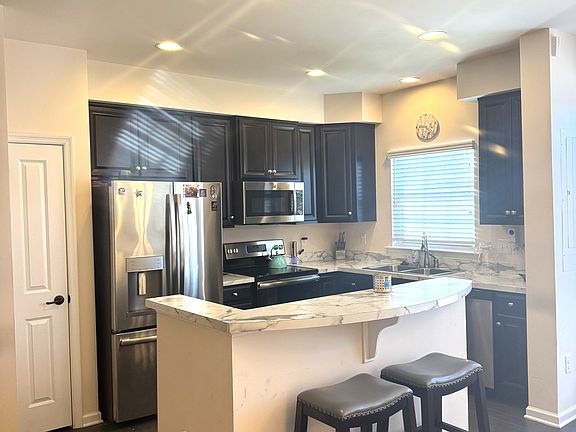 5th image of 8911 Ringview Dr #1