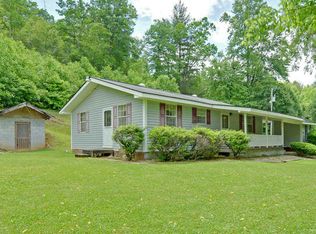 1000 Hanging Dog Rd, Murphy, NC 28906