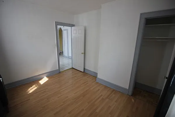 Rented by Capri Jet Realty Corp | media 9