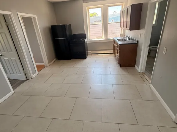 151 Parker St APT 12, Newark, NJ 07104