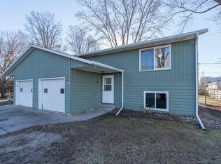 417 14th St NW, Faribault, MN 55021