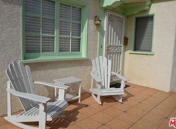 3rd image of 2831 S Holt Ave