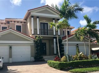 7860 SW 194th St, Cutler Bay, FL 33157