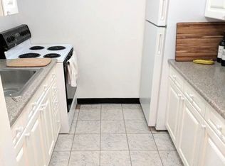 197 Kent St APT 24, Brookline, MA 02446