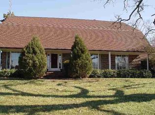 749 Morris Dr, Grand Rivers, KY 42045