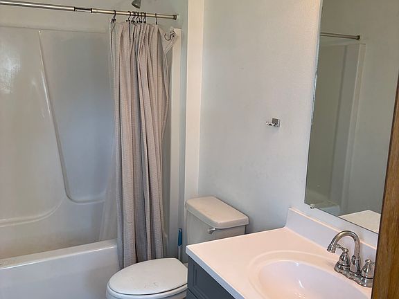 5th image of 1318 7th St E