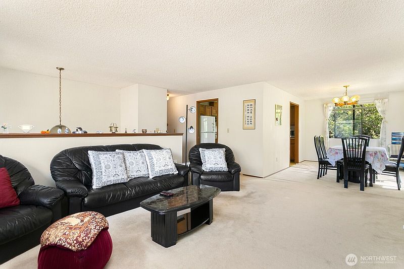 5th image of 6774 28th Avenue S