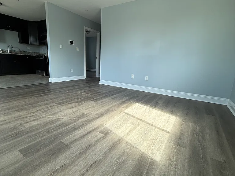 1729 W 84th Pl — Photo 17