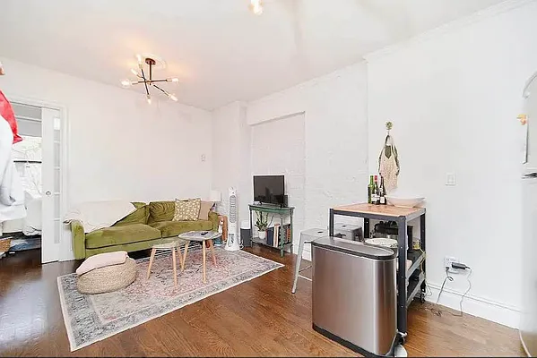 Rented by Living New York | media 16