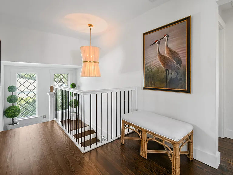 300 Buckingham Rd — Photo 29