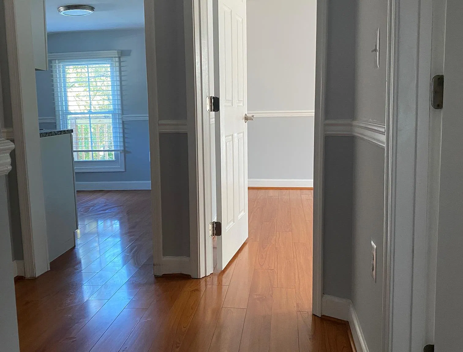 3 bed, $750 — Photo 2