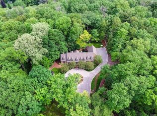 2490 Signal Hill Rd, Springfield, OH 45504