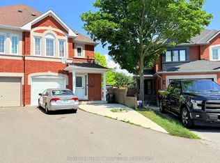 6013 Castlegrove Ct, Mississauga, ON L5N7A8