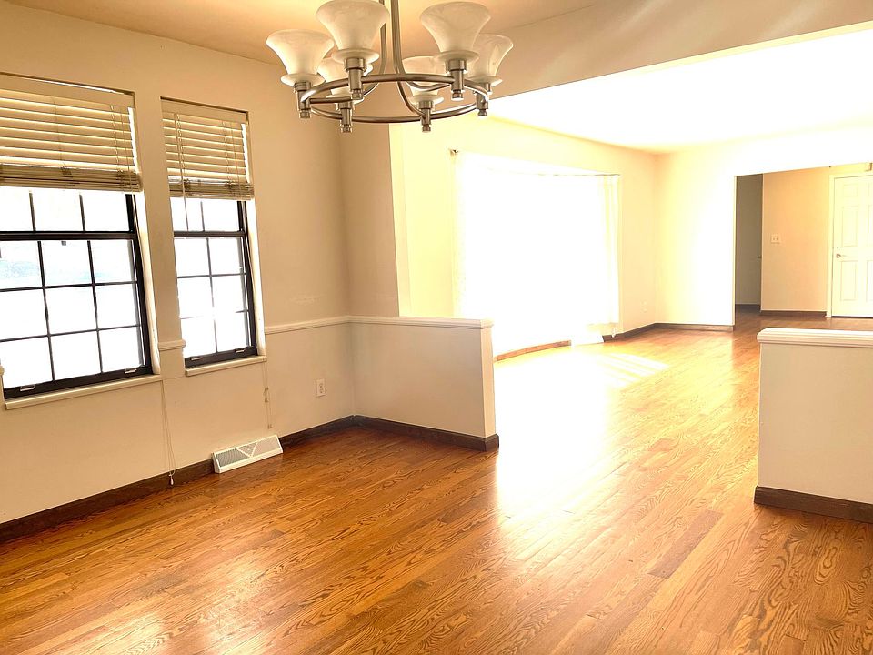 1st image of 7065 E Princeton Ave