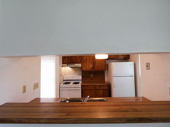 3rd image of 4502 Brown Bark Pl #A