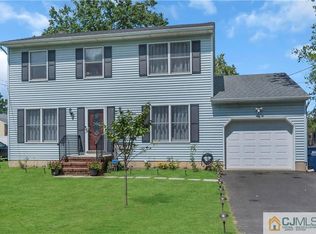 216 Tabb Ave, Piscataway, NJ 08854
