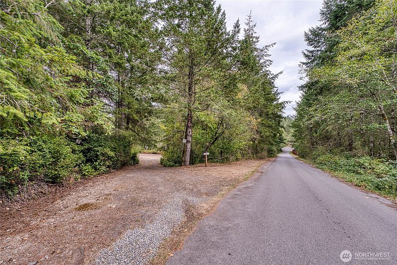 2nd image of 20015 10th Street SW