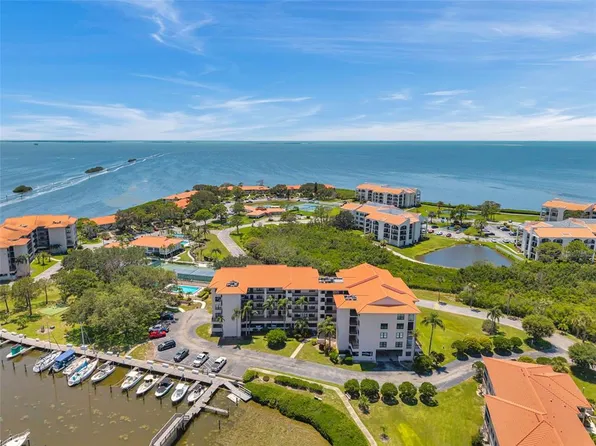 1806 Mariner Dr APT 117, Tarpon Springs, FL 34689