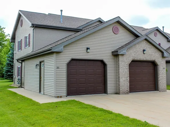 101 Waverly Dr, Cambridge, WI 53523