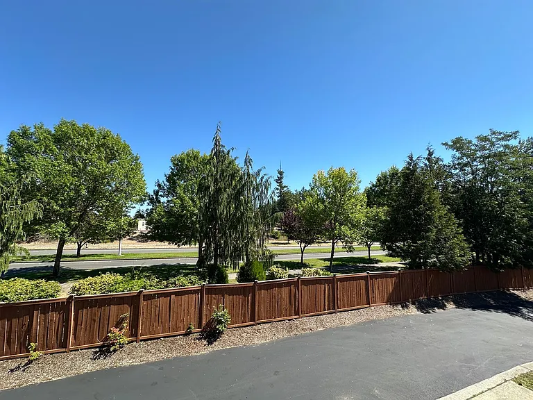 3324 Mia St NE — Photo 21
