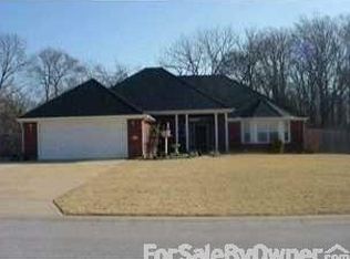 658 Weston Cir, Cave Springs, AR 72718