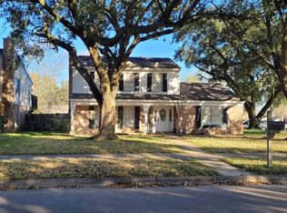 15902 Boulder Oaks Dr, Houston, TX 77084