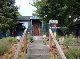 8441 36th Ave SW, Seattle, WA 98126