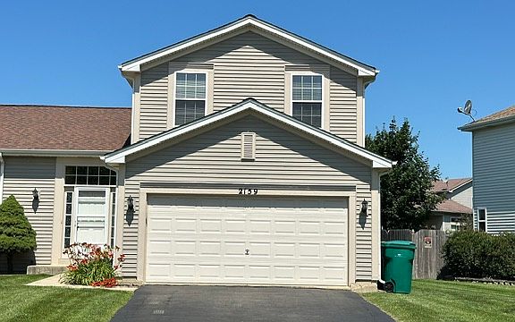 2nd image of 2159 Henning Pl