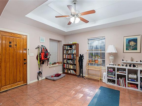 3rd image of 3013 Jefferson Ave