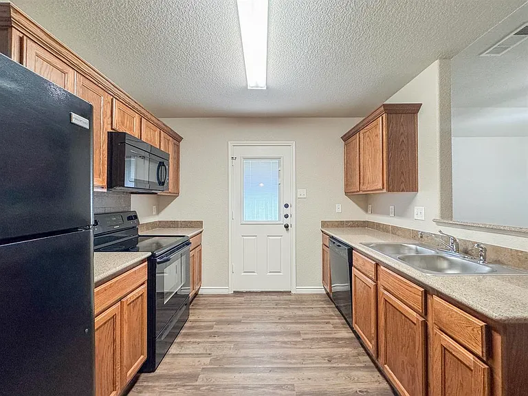 505A Kacie Dr — Photo 3