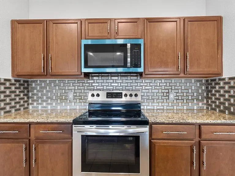 803 Quartz Trl — Photo 11