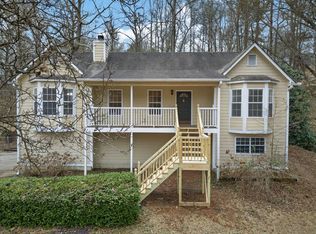 331 Thornbrooke Dr, Hiram, GA 30141