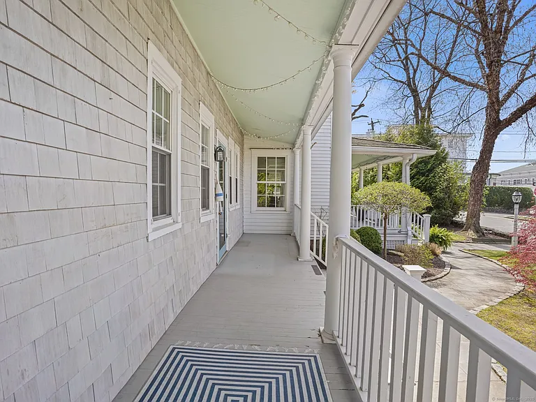 168 Rowayton Ave #A — Photo 21