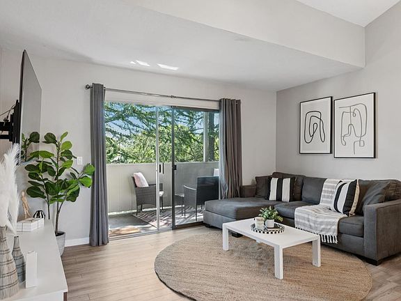 2nd image of 1453 Neotomas Avenue #304