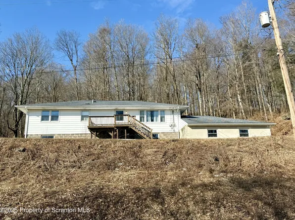 81 Jordan Hollow Rd, Benton, PA 18414