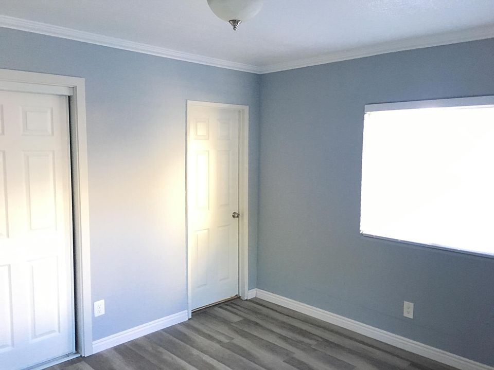 1st image of 2316 E St